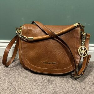 Michael Kors Stanthorpe Tortuga brown leather bag